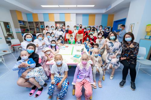 ​友邦·新阳光病房学校-武汉光谷同济儿童医院教室开学典礼成功举办